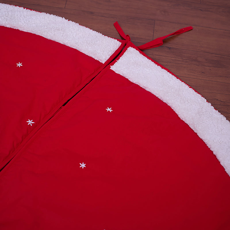 Decorating With Santa Tree Skirt