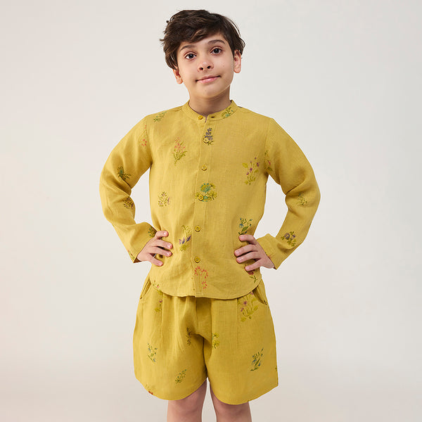 Kimi Timeless Linen Shorts - Ocher