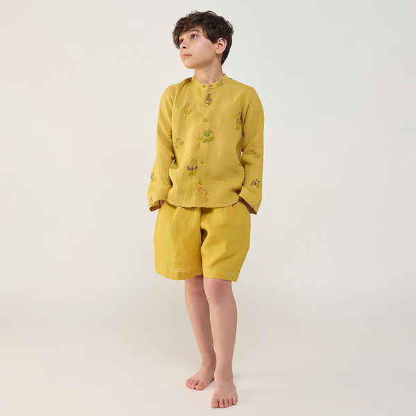 Kei Timeless Linen Shorts - Ocher