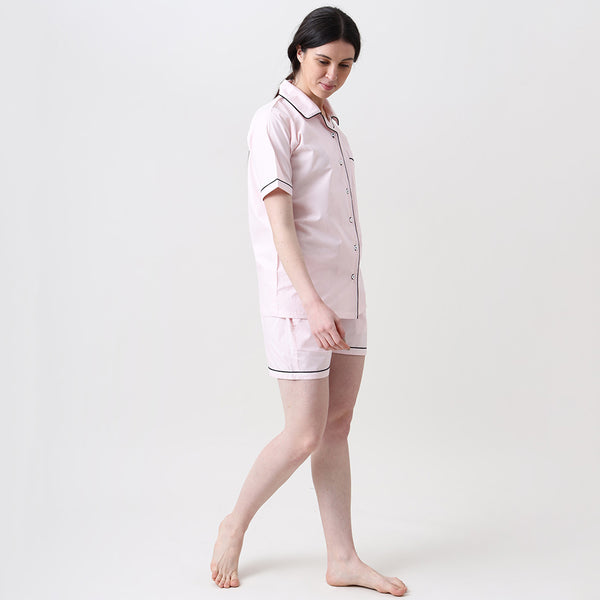 Women Classy Pink Solid Shorts Set