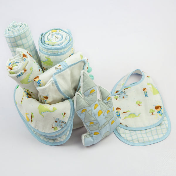 Pampered With Love Organic Muslin Gift Hamper (Prince)