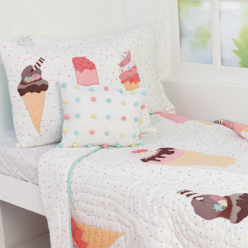 Scoops & Smiles Bedding